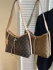 Bolsa de Ombro Retrô de Luxo Leve para Presbiopia para Mulheres Nova Bolsa Tote de Grande Capacidade para o Dia a Dia, Bolsa de Ombro Cruzada Fashion e Versátil