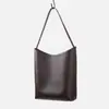 Bolso cubo estilo TR Alma de piel de vaca de capa superior genuina bolso de axila de cuero genuino bolso de hombro de gran capacidad bolso de mano para el trabajo