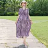 Vestido de Algodón y Seda Estilo Nuevo 2026 para Mujeres de Mediana Edad y Mayores, Ropa de Exterior de Moda de Verano, Vestido Floral Talla Grande para Mamás