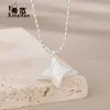 Collar de Plata de Ley S925 con Trébol de Cuatro Hojas y Nácar Blanco para Mujer, Versátil, Gama Alta, Lujo Ligero, Cadena de Clavícula de Nicho, Estilo de Hong Kong a la Moda