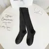 Calcetines de pantorrilla estilo ballet para mujer, finos para primavera y verano, color sólido blanco y negro, calcetines largos básicos, calcetines de moda adelgazantes para mujer