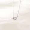 Collar de Acero de Titanio con Letra Doble D de Nicho Europeo y Americano, Moda Madreperla Nariz de Cerdo, Collar Clavícula de Moda Versátil para Mujer, Lujo Accesible