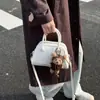 Bolso Retro para Mujer 2026 Nuevo de Moda de Gama Alta Moda Versátil Bolso de Hombro para Viajes Diarios y Uso Cruzado