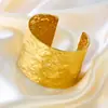 Pulseira de Nariz de Porco de Aço Inoxidável Mais Vendida Transfronteiriça, Pulseira Aberta Insc-Shaped Moderna e Versátil, Pulseira Mais Vendida de Celebridade da Internet