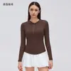 Camiseta Henley Versátil Casual de Otoño Modal Amigable con la Piel Top Deportivo Fitness Yoga Camiseta de Manga Larga para Mujer D25146