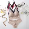 Conjunto de Sujetador Estilo Europeo y Americano para Mujeres con Poco Busto, Sujetador Push-Up, Sexy y Atractivo, Encaje sin Aros, Tallas Grandes, Lencería Anticaída