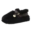 Novos sapatos de sola grossa, quentes e peludos para uso externo feminino, com forro adicional de fleece e design que aumenta a altura, perfeitos para o outono e inverno de 2026, estilo slip-on, sapatos de algodão da moda