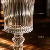 Copas repujadas con rayas verticales vintage, cristalería elegante para uso doméstico, incluyendo copas de vino, copas de vino tinto y copas de champán, todas con un alto atractivo estético
