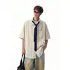 Verão Novo Estilo Senso de Design Textura Japonesa Listra Vertical Gravata Manga Curta Camisa Masculina Lapela Camisa Solta