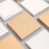 El cuaderno creativo de notas adhesivas se puede arrancar para que los estudiantes usen el libro de mensajes de cuadrícula de notas adhesivas n veces para pegar papel de notas