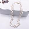Collar de perlas de agua dulce con forma de pétalo estilo barroco vintage Dongdaemun, cadena de clavícula sencilla de estilo coreano, con pulsera femenina