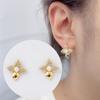 Pendientes de perlas de camelia con diseño transfronterizo europeo y americano, pendientes de cobre y circonita de lujo ligeros de moda para mujer, verano