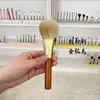 Pincel Grande de Pelo de Raposa Dourada para Pó Compacto, Macio e Fofo, Feito de Pelo Animal de Cangzhou, Não Irrita a Pele