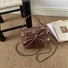 Versátil Bolso de Mano Pequeño de Lunares para Mujer 2026 Nueva Moda Mini Caja Bolso Cuadrado Pequeño Bolso Cruzado Simple con Cadena