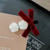 Grampo de Cabelo com Laço de Veludo e Pérola Estilo Coreano Grampo Lateral para Franja Estilo Hepburn Camélia Acessórios de Cabelo para Mulheres