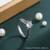 Anel de Diamante de Carbono Alto Oito Corações e Oito Flechas para Mulheres Um Quilate Simples Seis Garras Anel de Diamante de Casamento para Fornecimento ao Vivo Tiktok Kuaishou