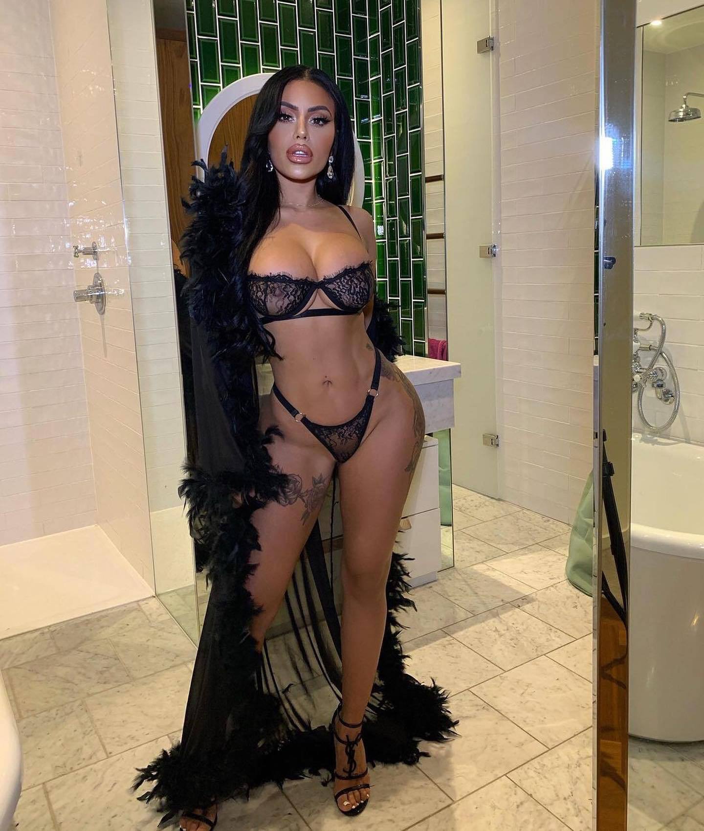 129119995_2868209220065479_122