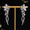 Pendientes florales de diseño de lujo ligero transfronterizo, lujosos y elegantes, pendientes minimalistas de nicho, venta al por mayor desde el fabricante