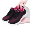 Calçados Esportivos Femininos de Comércio Exterior Outono Novo Malha Flyknit Respirável Calçados Casuais Sola Macia Leves Calçados de Corrida Venda Quente Transfronteiriça