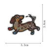 Patches Bordados de Cachorro Fofos, Costuráveis e Termocolantes, para Jaquetas Jeans / Decorações de Uniforme Escolar