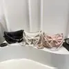 Bolso Pequeño Nuevo Estilo Coreano para Mujer con Lazo, Bolso Cruzado Versátil con Incrustaciones de Perlas y Asa de Cadena para el Hombro
