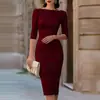 Vestido Feminino Slim Fit com Barra Ajustada Estilo Europeu Outono/Inverno 2026 Amazon, Elegante para o Trabalho Formal