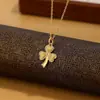 Collar con Colgante de Trébol para Mujer Moda Simple Fresco Pequeño Nuevo Estilo 2024 Elegante Versátil Cadena Clavicular de Alta Gama