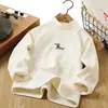 Ropa Infantil Camiseta Forrada de Polar 2026 Invierno Cuello Alto Medio Camiseta Base Holgada Elegante Versátil Top Infantil Engrosado