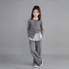Conjunto de cardigã de tricô para meninas, nova coleção de outono 2026, suéter estilo coreano e calça casual, conjunto de duas peças para meninas e meninas mais velhas