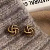 Brincos Trançados de Moda Estilo Coreano para Mulheres, Brincos Únicos e Exquisitos com Nós, Acessórios de Orelha Únicos de Luxo Leve Retro de Nicho Maillard