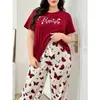 Ropa de Casa Estilo Europeo Tallas Grandes, Extra Grande y Amigable para Personas con Sobrepeso, Estampado de Corazones, Cuello Redondo, Manga Corta, Pantalones Largos, Pijama, Ropa de Estar por Casa, Se Puede Usar Afuera, Mujer