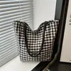 Bolso de hombro a cuadros retro de verano nuevo, bolsa de mano de nailon de gran capacidad, bolsa de lona, bolso de mano casual para estudiante