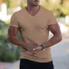 Nueva Camiseta Deportiva Casual Transpirable de Manga Corta para Hombre de Verano Ajustada con Cuello en V Color Sólido Venta Caliente Transfronteriza en Stock