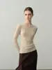 Suéter de lã fina 160S sem costura de calibre 18 para mulheres, novo estilo outono/inverno 2026, suéter de gola redonda liso, camada base de tricô slim-fit