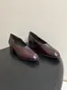 Estilo Minimalista Couro Genuíno Salto Baixo Sapatos de Vovó kht Retro Bico Quadrado Abertura Elástica Slip-on Sapatos Femininos Europeus e Americanos Fonte