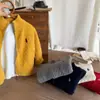 Suéter Infantil Oso Pequeño 2026 Primavera y Otoño Nuevo Estilo Suéter Tejido para Niños Suéter Cardigan de Moda para Bebés y Niños Pequeños