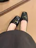 Primer Encuentro Ji Zapatos Planos Retro sin Cordones para Mujer Estilo Old Money Hebilla Metálica Tacón Bajo para Ir al Trabajo Zapatos Pequeños de Cuero