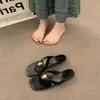 Chanclas cuadradas sencillas de estilo coreano para mujer, sandalias negras elegantes de verano, versátiles para ir al trabajo y para uso al aire libre