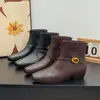 Botas Western retro de moda para mujer, colección invierno 2026, con punta cuadrada, tacón grueso y efecto adelgazante, con un estilo chic francés y diseño de bota Chelsea