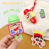 Auténtico Serie de Micrófonos de Crayon Shin-Chan Llavero Lindo Femenino Exquisito Colgante para Mochila Escolar Colgante de Muñeca de Dibujos Animados