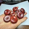 Venta al por mayor de fábrica sándalo rojo Zambia sándalo sangre pulido a mano hebilla segura colgante colgante para colgar en el coche color madera