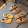 Zapatos Birkenstock Princess para Niñas Primavera/Verano 2025 Nuevos Zapatos Infantiles Retro de Cuero para Niños Pequeños Zapatos de Suela Suave para Bebé