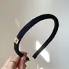 Diadema tejida de Otoño e Invierno para niña, tocado de temperamento, diadema versátil para salir, accesorios para el cabello, pinza para el pelo de moda antideslizante a presión