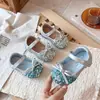 Zapatos de Cristal para Bebé 2026 Nuevo Modelo de Otoño Zapatos Pequeños de Piel para Niñas Suela Suave Antideslizantes Zapatos para Caminar para Bebés de 1 a 3 Años