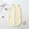 Saco de dormir de doble cara de forro polar coral para otoño e invierno, edredón a prueba de patadas para recién nacidos, pijama cálido de color sólido para bebé