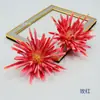 Crisantemo de Pinza de Cangrejo Artificial Tamaño Grande Estilo Antiguo Atrezzo para Foto Hanfu Accesorio para el Cabello Flor de Seda Tocado Flor de Recuerdo Caja de Regalo con Flores