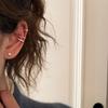 Pendientes de clip para oreja de estilo coreano, de plata 925, con diamantes y perlas doradas, estilo retro, pequeños y elegantes, para mujer, con un toque distintivo.