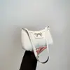 Bolsa Pequena de Ombro de Aparência Sofisticada e Versátil Feminina 2025 Nova Moda Bolsa Carteiro Bolsa de Ombro com Laço Bolsa Baguete