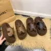Sandalias Versátiles de Suela Gruesa con Dedos Abiertos Retro que Aumentan la Altura Abiertas en los Dedos para el Hogar Casual Tendencia de Correa Única Pantuflas Peludas para Mujer Otoño Invierno