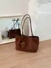 Comércio Exterior Retro Camurça Pelúcia Bolsa Grande Feminina Nova Casual Moda Bolsa Tote Nicho Para Ir ao Trabalho Ombro Único Bolsa de Axila Tendência